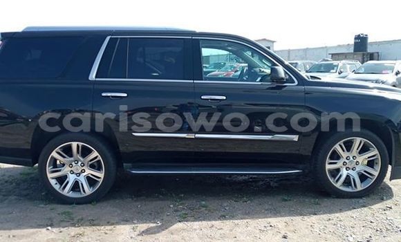 Sayi Na hannu Cadillac Escalade Black Mota in Cotonou a Benin