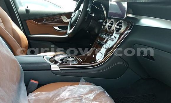 Acheter Occasion Voiture Mercedes-Benz GLC Noir à Cotonou, Benin Acheter Occasion Voiture Mercedes-Benz GLC Noir à Cotonou, Benin
