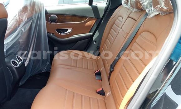 Acheter Occasion Voiture Mercedes-Benz GLC Noir à Cotonou, Benin Acheter Occasion Voiture Mercedes-Benz GLC Noir à Cotonou, Benin