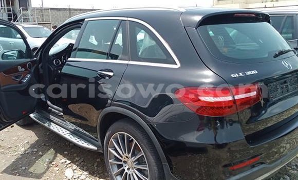 Acheter Occasion Voiture Mercedes-Benz GLC Noir à Cotonou, Benin Acheter Occasion Voiture Mercedes-Benz GLC Noir à Cotonou, Benin