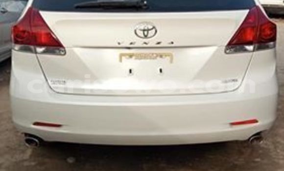 Acheter Occasion Voiture Toyota Venza Blanc à Cotonou, Benin Acheter Occasion Voiture Toyota Venza Blanc à Cotonou, Benin