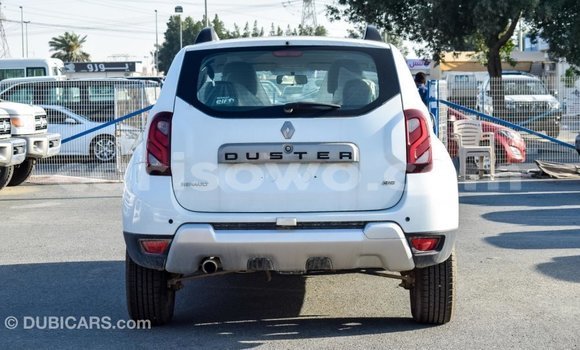Ra Imported Renault Duster funfun Ọkọ̀ in Import - Dubai ni Benin Ra Imported Renault Duster funfun Ọkọ̀ in Import - Dubai ni Benin