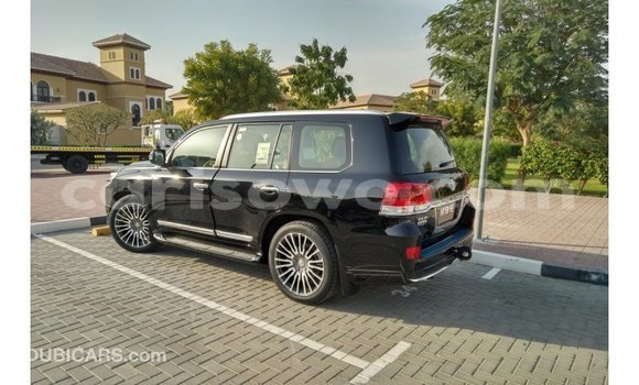 Sayi Imported Toyota Land Cruiser Black Mota in Import - Dubai a Benin Sayi Imported Toyota Land Cruiser Black Mota in Import - Dubai a Benin