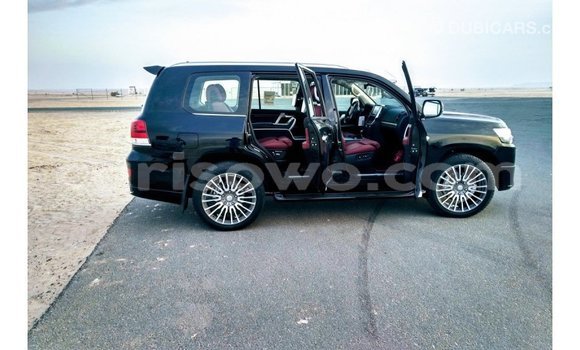 Sayi Imported Toyota Land Cruiser Black Mota in Import - Dubai a Benin Sayi Imported Toyota Land Cruiser Black Mota in Import - Dubai a Benin