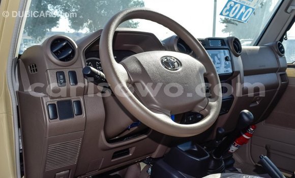 Buy Import Toyota Land Cruiser Beige Car in Import - Dubai in Benign Buy Import Toyota Land Cruiser Beige Car in Import - Dubai in Benign