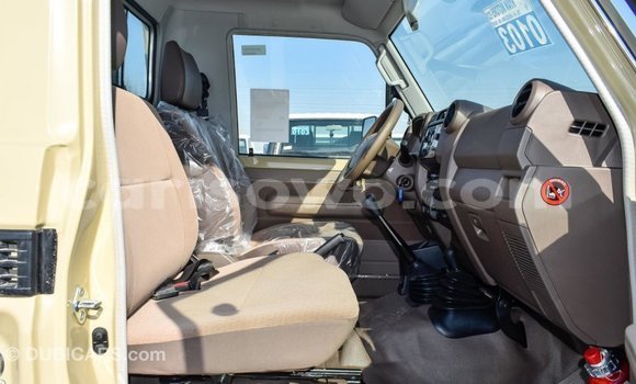 Buy Import Toyota Land Cruiser Beige Car in Import - Dubai in Benign Buy Import Toyota Land Cruiser Beige Car in Import - Dubai in Benign