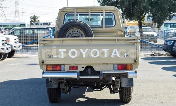 Buy Import Toyota Land Cruiser Beige Car in Import - Dubai in Benign Buy Import Toyota Land Cruiser Beige Car in Import - Dubai in Benign