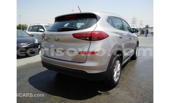 Acheter Import Voiture Hyundai Tucson Autre à Import - Dubai, Benin Acheter Import Voiture Hyundai Tucson Autre à Import - Dubai, Benin