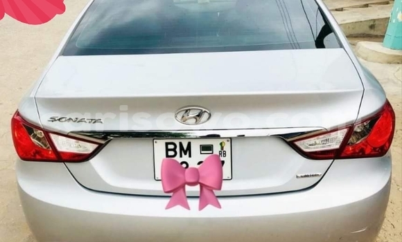 Acheter Occasion Voiture Hyundai Sonata Beige à Cotonou, Benin Acheter Occasion Voiture Hyundai Sonata Beige à Cotonou, Benin