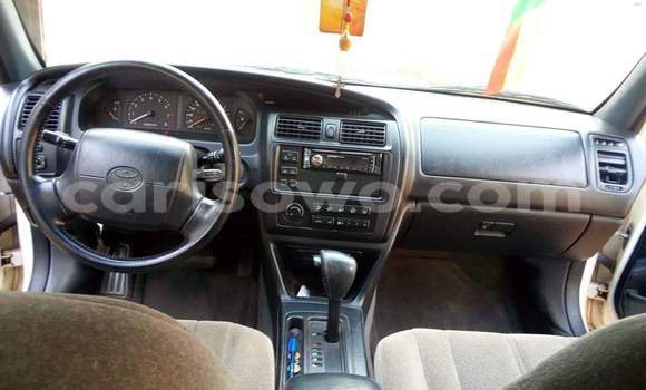 Acheter Occasion Voiture Toyota Avalon Blanc à Cotonou, Benin Acheter Occasion Voiture Toyota Avalon Blanc à Cotonou, Benin