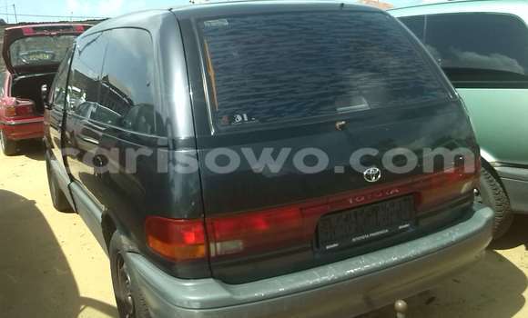 Buy Used Toyota Previa Green Car in Porto Novo in Benign Buy Used Toyota Previa Green Car in Porto Novo in Benign