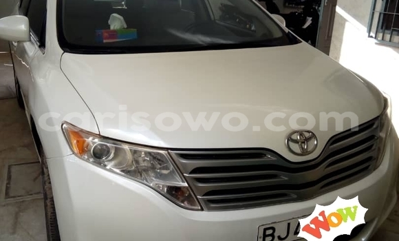 Ra Àlòkù Toyota Venza funfun Ọkọ̀ in Cotonou ni Benin Ra Àlòkù Toyota Venza funfun Ọkọ̀ in Cotonou ni Benin