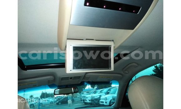 Acheter Import Voiture Infiniti FX Blanc à Import - Dubai, Benin Acheter Import Voiture Infiniti FX Blanc à Import - Dubai, Benin