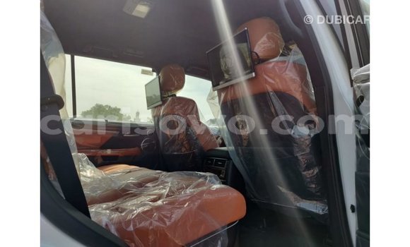 Ra Imported Lexus LX funfun Ọkọ̀ in Import - Dubai ni Benin Ra Imported Lexus LX funfun Ọkọ̀ in Import - Dubai ni Benin