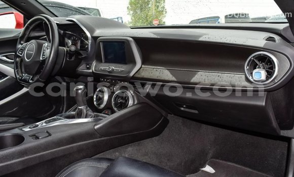 Acheter Import Voiture Chevrolet Camaro Rouge à Import - Dubai, Benin Acheter Import Voiture Chevrolet Camaro Rouge à Import - Dubai, Benin