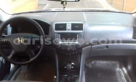 Ra Àlòkù Honda Accord Silver Ọkọ̀ in Cotonou ni Benin Ra Àlòkù Honda Accord Silver Ọkọ̀ in Cotonou ni Benin