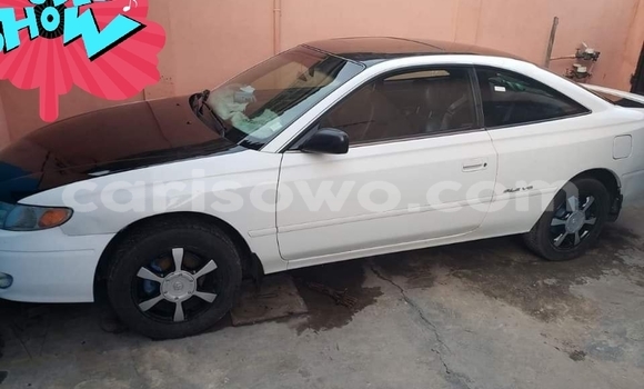 Ra Àlòkù Toyota Solara funfun Ọkọ̀ in Cotonou ni Benin Ra Àlòkù Toyota Solara funfun Ọkọ̀ in Cotonou ni Benin