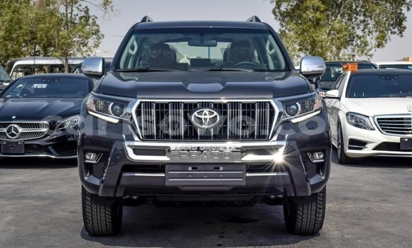 Acheter Neuf Voiture Toyota Land Cruiser Prado Noir à Import - Dubai, Benin Acheter Neuf Voiture Toyota Land Cruiser Prado Noir à Import - Dubai, Benin