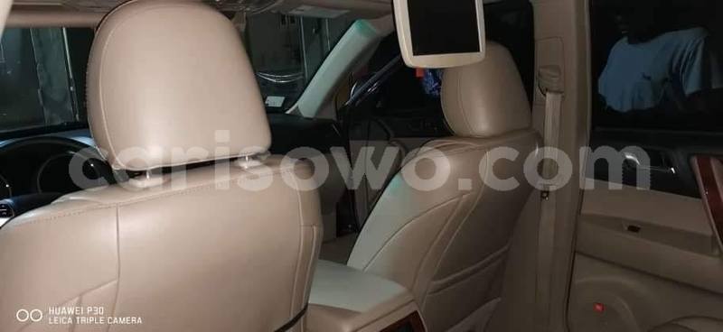 Big with watermark 61596861 925635161111603 8404739325933125632 n