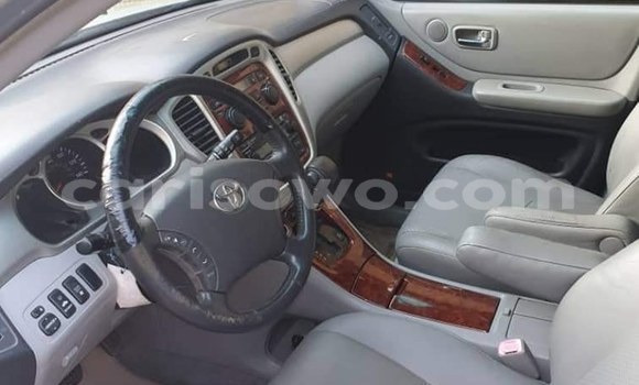 Buy Used Toyota Highlander Silver Car in Cotonou in Benign Buy Used Toyota Highlander Silver Car in Cotonou in Benign