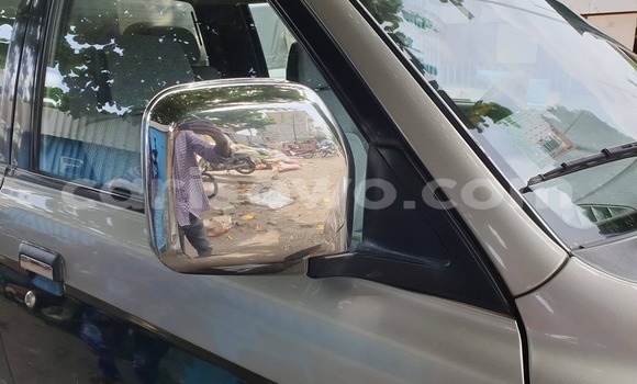 Buy Used Mitsubishi L200 Green Car in Cotonou in Benign Buy Used Mitsubishi L200 Green Car in Cotonou in Benign