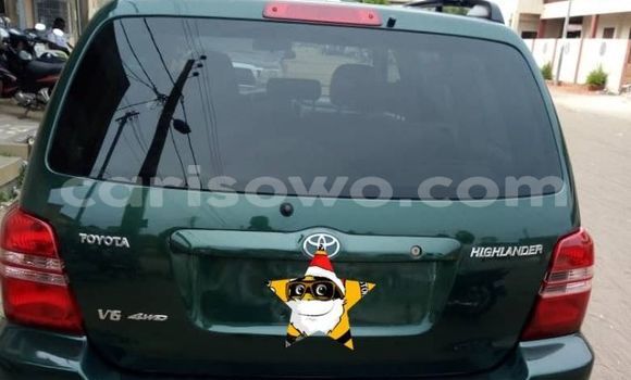 Buy Used Toyota Highlander Green Car in Cotonou in Benign Buy Used Toyota Highlander Green Car in Cotonou in Benign