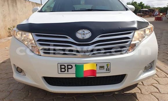 Ra Àlòkù Toyota Venza funfun Ọkọ̀ in Cotonou ni Benin Ra Àlòkù Toyota Venza funfun Ọkọ̀ in Cotonou ni Benin