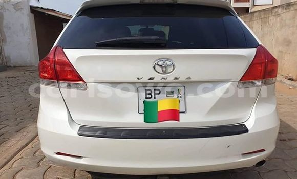 Ra Àlòkù Toyota Venza funfun Ọkọ̀ in Cotonou ni Benin Ra Àlòkù Toyota Venza funfun Ọkọ̀ in Cotonou ni Benin