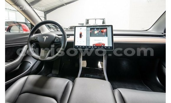Sayi Imported Tesla Model 3 Red Mota in Import - Dubai a Benin Sayi Imported Tesla Model 3 Red Mota in Import - Dubai a Benin