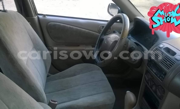 Acheter Occasion Voiture Toyota Corolla Gris à Cotonou, Benin Acheter Occasion Voiture Toyota Corolla Gris à Cotonou, Benin