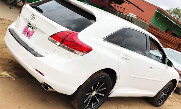 Buy Used Toyota Venza White Car in Cotonou in Benign Buy Used Toyota Venza White Car in Cotonou in Benign