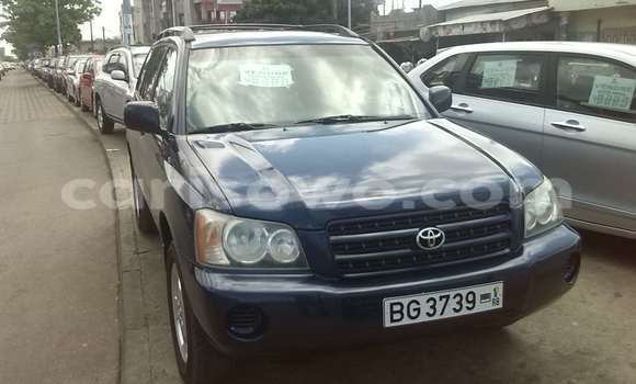 Buy Used Toyota Highlander Blue Car in Cotonou in Benign Buy Used Toyota Highlander Blue Car in Cotonou in Benign