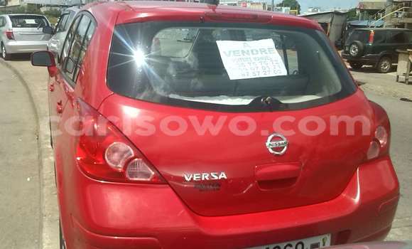 Buy Used Nissan Serena Red Car in Cotonou in Benign Buy Used Nissan Serena Red Car in Cotonou in Benign