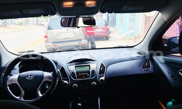 Buy Used Hyundai Tucson Other Car in Cotonou in Benign Buy Used Hyundai Tucson Other Car in Cotonou in Benign