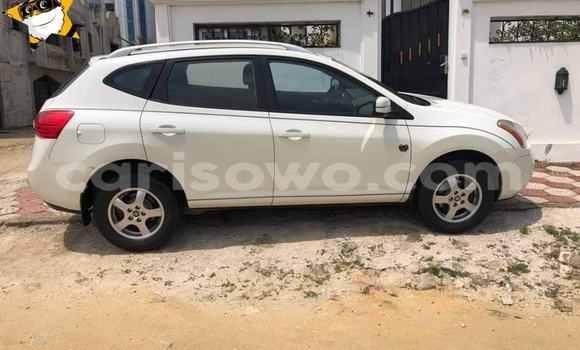 Buy Used Nissan Rogue White Car in Cotonou in Benign Buy Used Nissan Rogue White Car in Cotonou in Benign