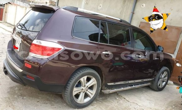 Buy Used Toyota Highlander Red Car in Cotonou in Benign Buy Used Toyota Highlander Red Car in Cotonou in Benign