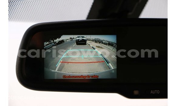 Acheter Import Voiture Toyota Hiace Blanc à Import - Dubai, Benin Acheter Import Voiture Toyota Hiace Blanc à Import - Dubai, Benin