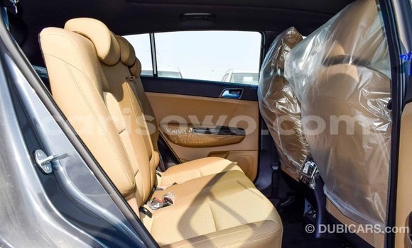 Buy Import Kia Sportage Other Car in Import - Dubai in Benign Buy Import Kia Sportage Other Car in Import - Dubai in Benign