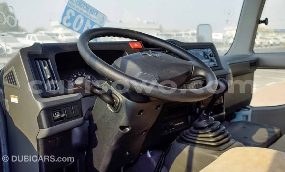 Ra Imported Toyota Coaster funfun Ọkọ̀ akẹ́rù ńlá in Import - Dubai ni Benin Ra Imported Toyota Coaster funfun Ọkọ̀ akẹ́rù ńlá in Import - Dubai ni Benin