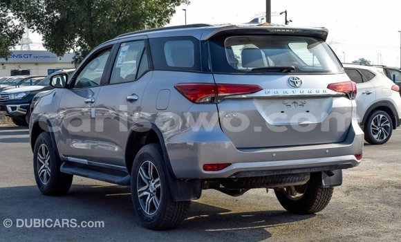 Ra Imported Toyota Fortuner Miiran Ọkọ̀ in Import - Dubai ni Benin Ra Imported Toyota Fortuner Miiran Ọkọ̀ in Import - Dubai ni Benin