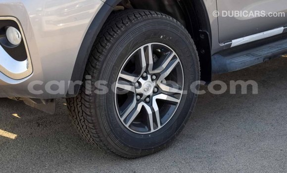Ra Imported Toyota Fortuner Miiran Ọkọ̀ in Import - Dubai ni Benin Ra Imported Toyota Fortuner Miiran Ọkọ̀ in Import - Dubai ni Benin
