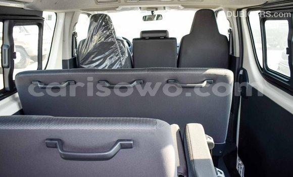 Ra Imported Toyota Hiace funfun Ọkọ̀ in Import - Dubai ni Benin Ra Imported Toyota Hiace funfun Ọkọ̀ in Import - Dubai ni Benin