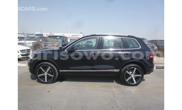 Sayi Imported Volkswagen Touareg Black Mota in Import - Dubai a Benin Sayi Imported Volkswagen Touareg Black Mota in Import - Dubai a Benin