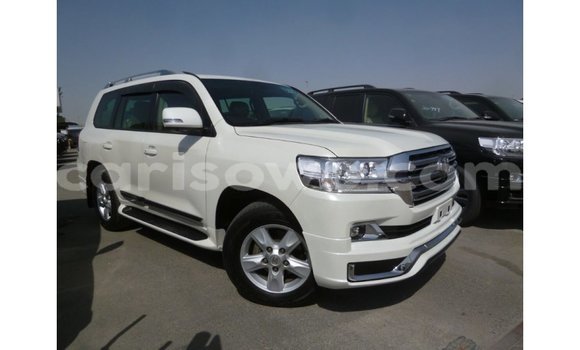 Buy Import Toyota Land Cruiser White Car in Import - Dubai in Benign Buy Import Toyota Land Cruiser White Car in Import - Dubai in Benign