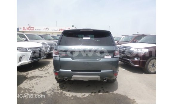 Sayi Imported Land Rover Range Rover Green Mota in Import - Dubai a Benin Sayi Imported Land Rover Range Rover Green Mota in Import - Dubai a Benin