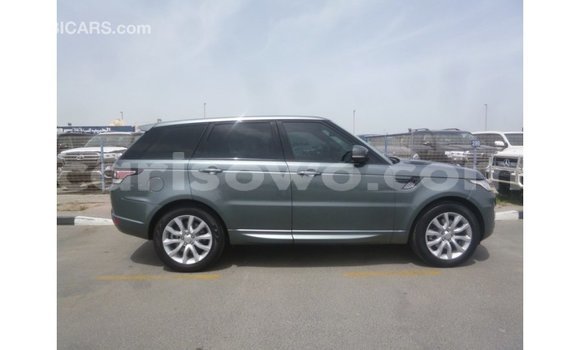Sayi Imported Land Rover Range Rover Green Mota in Import - Dubai a Benin Sayi Imported Land Rover Range Rover Green Mota in Import - Dubai a Benin