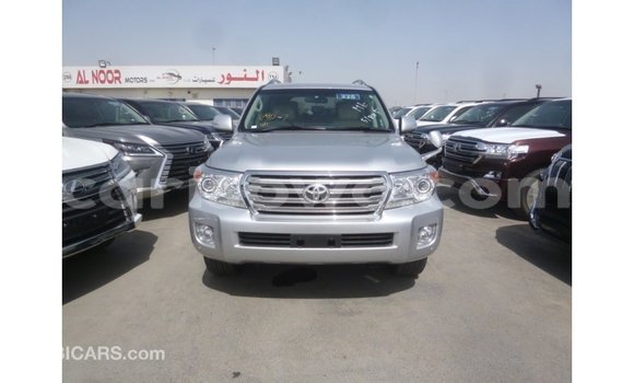 Sayi Imported Toyota Land Cruiser Sauran Mota in Import - Dubai a Benin Sayi Imported Toyota Land Cruiser Sauran Mota in Import - Dubai a Benin