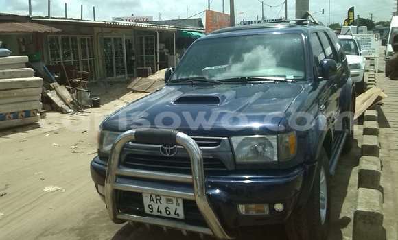 Ra Àlòkù Toyota 4Runner Blue Ọkọ̀ in Cotonou ni Benin Ra Àlòkù Toyota 4Runner Blue Ọkọ̀ in Cotonou ni Benin