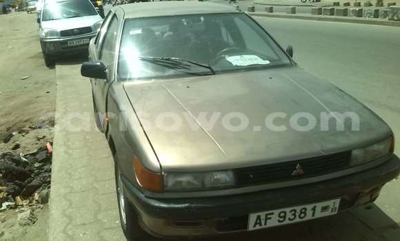 Ra Àlòkù Mitsubishi Lancer Brown Ọkọ̀ in Allada ni Benin Ra Àlòkù Mitsubishi Lancer Brown Ọkọ̀ in Allada ni Benin