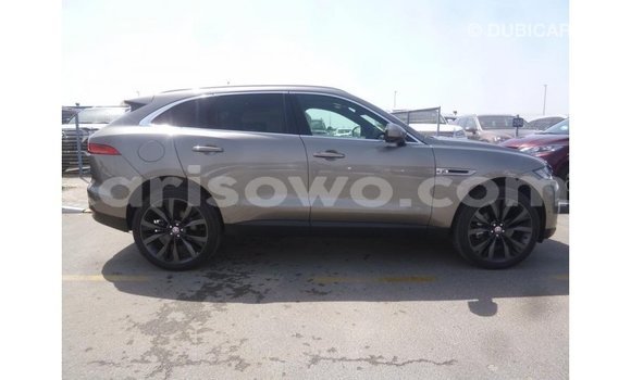 Acheter Import Voiture Jaguar F-Pace Autre à Import - Dubai, Benin Acheter Import Voiture Jaguar F-Pace Autre à Import - Dubai, Benin